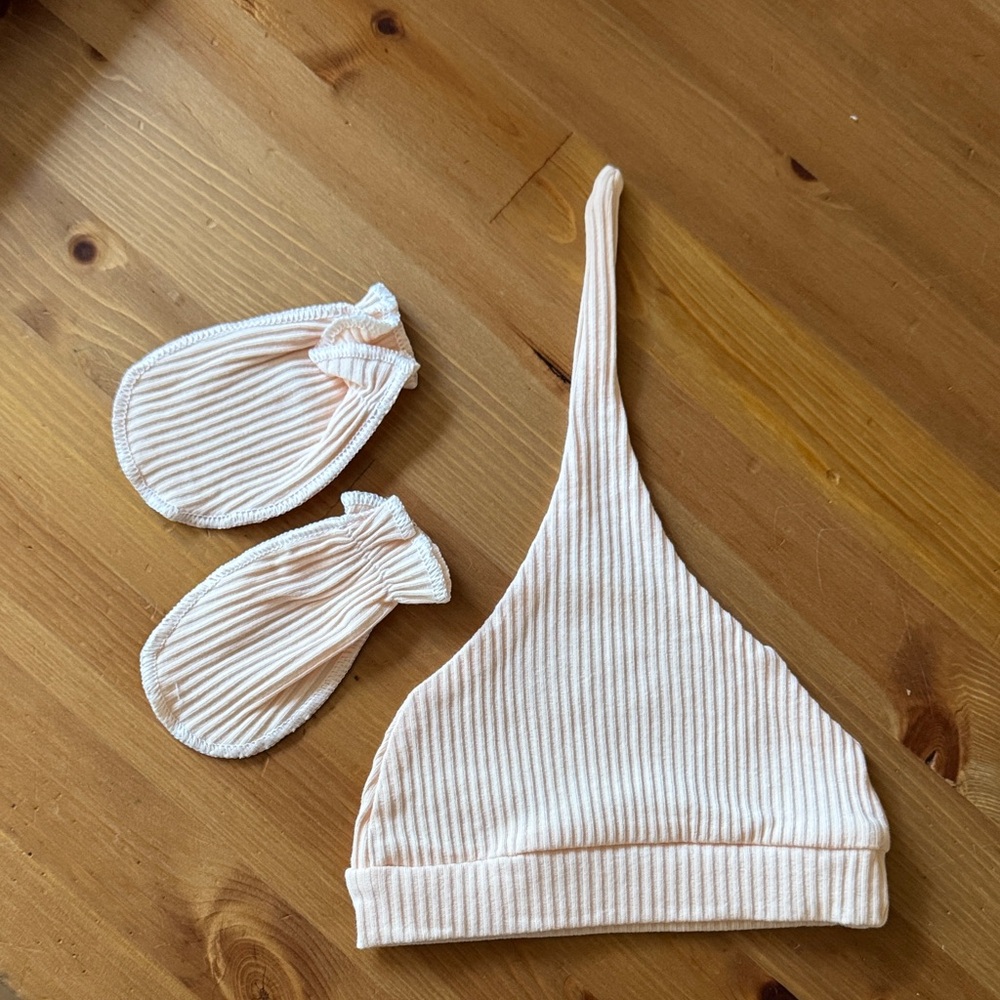 Peach Kids Matching Set - Picture 4 of 8